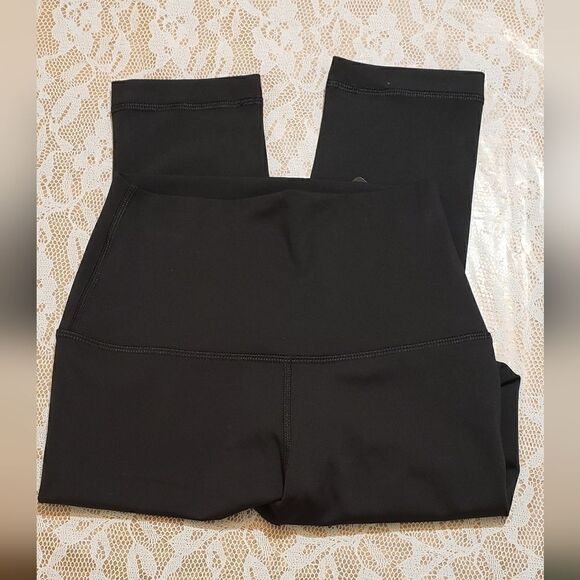 90 Degree by Reflex Capri Leggings - Picture 6 of 9